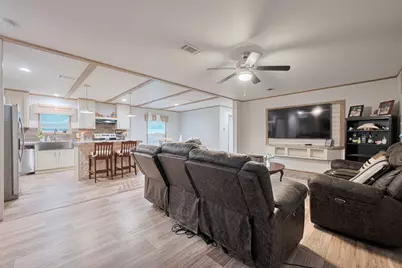 101 County Road 3189B, Cleveland, TX 77327 - Photo 7