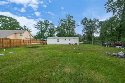 101 County Road 3189B, Cleveland, TX 77327 - Photo 35