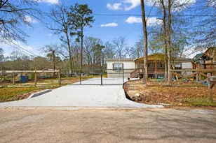 101 County Rd 3189B, Cleveland, TX 77327 - Photo 45