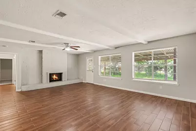 16210 Forest Bend Avenue, Friendswood, TX 77546 - Photo 15