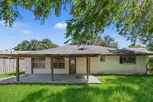 16210 Forest Bend Ave, Friendswood, TX 77546 - Photo 19