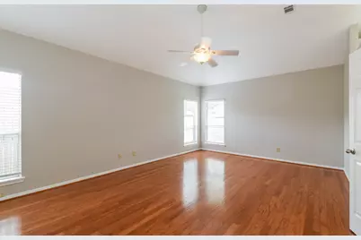 2819 Calender Lake Drive, Missouri City, TX 77459 - Photo 9
