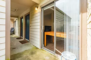 7098 N Holiday Dr, Galveston, TX 77550 - Photo 5