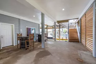 1330 Leilani Dr, Tiki Island, TX 77554 - Photo 9