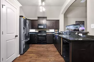 820 Heritage Dr, Navasota, TX 77868 - Photo 7