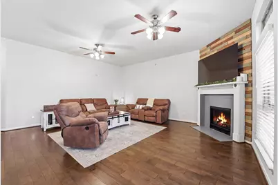 7131 Limestone Circle, Manvel, TX 77578 - Photo 9
