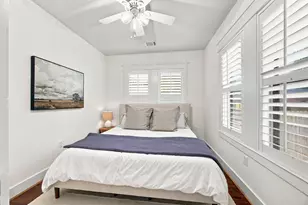 4618 McEwen St, Houston, TX 77009 - Photo 15