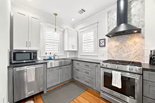 4618 McEwen St, Houston, TX 77009 - Photo 11