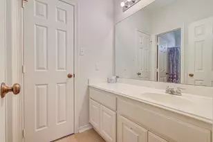 13919 Charterhouse Way, Sugar Land, TX 77498 - Photo 35