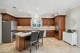 2103 Mountain Lake Dr, Kingwood, TX 77345 - Photo 3