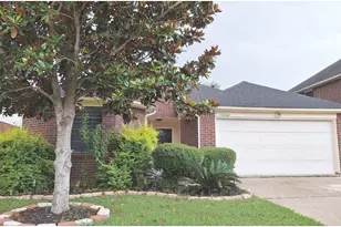 11066 Landsbury Ct, Houston, TX 77099 - Photo 5