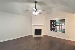 11066 Landsbury Ct, Houston, TX 77099 - Photo 25