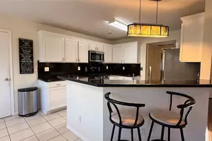 106 Crimson Bay Dr, League City, TX 77573 - Photo 7