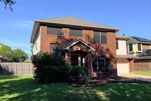 106 Crimson Bay Dr, League City, TX 77573 - Photo 3