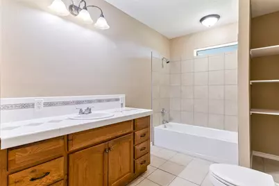 1847 Fairway Drive, Angleton, TX 77515 - Photo 17