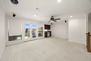 2409 Commonwealth St, Houston, TX 77006 - Photo 29