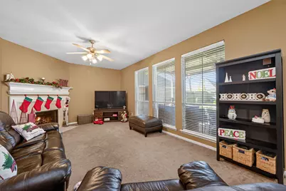 19119 Poplar Trails Lane, Tomball, TX 77375 - Photo 13