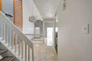 13004 Greenway Chase Ct, Houston, TX 77072 - Photo 9