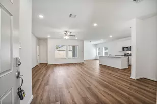 11955 Pondwood Dr, Cypress, TX 77429 - Photo 3