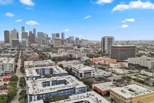 421 Emerson St, Houston, TX 77006 - Photo 27