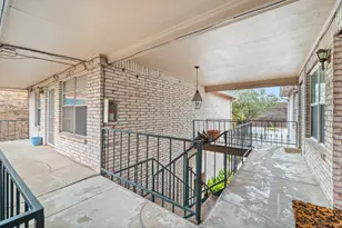 421 Emerson St, Houston, TX 77006 - Photo 5