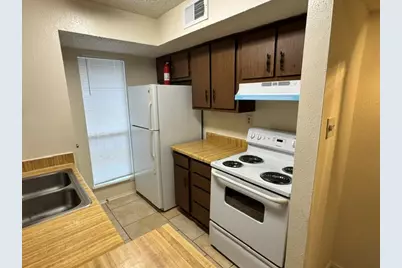8323 Jorine Drive #8323, Houston, TX 77036 - Photo 7