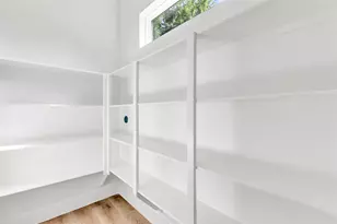 101 Fairway View Ct, Conroe, TX 77356 - Photo 21