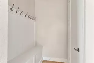 101 Fairway View Ct, Conroe, TX 77356 - Photo 13