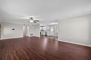 1706 Avenue A, Danbury, TX 77534 - Photo 9