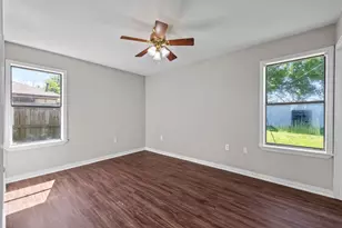 1706 Avenue A, Danbury, TX 77534 - Photo 15