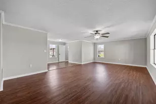 1706 Avenue A, Danbury, TX 77534 - Photo 7