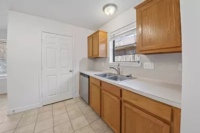 16122 Cypress Point Drive, Cypress, TX 77429 - Photo 7