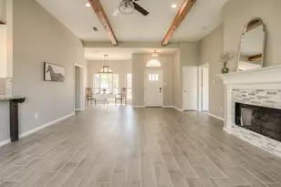 319 Brook Hollow Dr, Huntsville, TX 77340 - Photo 31