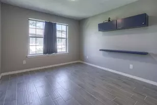 319 Brook Hollow Dr, Huntsville, TX 77340 - Photo 25