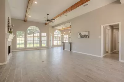 319 Brook Hollow Drive, Huntsville, TX 77340 - Photo 11