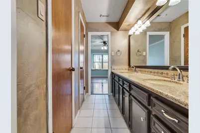 1707 W Hedgecroft Drive, El Lago, TX 77586 - Photo 37