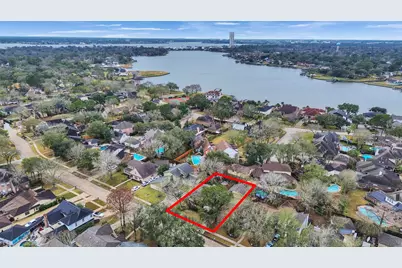 1707 W Hedgecroft Drive, El Lago, TX 77586 - Photo 5