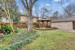 1707 W Hedgecroft Dr, Seabrook, TX 77586 - Photo 7