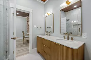 3406 Ave Q 1/2, Galveston, TX 77550 - Photo 15