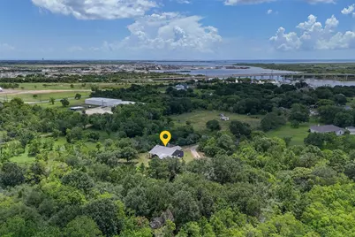 6115 San Leon Drive, Dickinson, TX 77539 - Photo 45