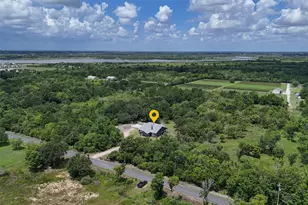 6115 San Leon Dr, Dickinson, TX 77539 - Photo 43