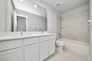 18611 Serapis St, Fresno, TX 77545 - Photo 35