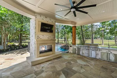 31 Hollymead Drive, The Woodlands, TX 77381 - Photo 43