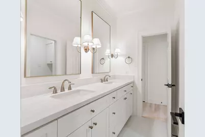 31 Hollymead Drive, The Woodlands, TX 77381 - Photo 35