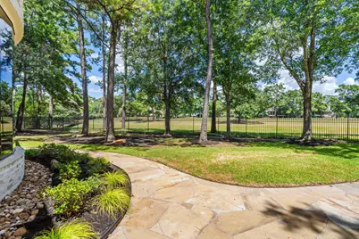 31 Hollymead Drive, The Woodlands, TX 77381 - Photo 41