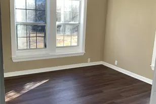 301 Travis St, Baytown, TX 77520 - Photo 39