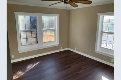 301 Travis Street, Baytown, TX 77520 - Photo 37