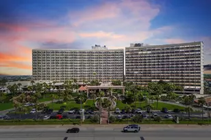 5220 Seawall Blvd, Galveston, TX 77551 - Photo 1