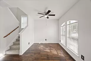 6301 Larrycrest Dr, Pearland, TX 77584 - Photo 5