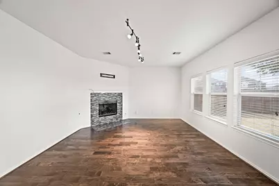 6301 Larrycrest Drive, Pearland, TX 77584 - Photo 7